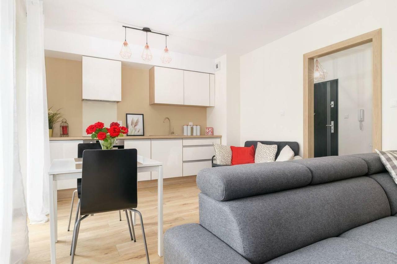 פוזנן Good Time Apartments Strzelecka A מראה חיצוני תמונה